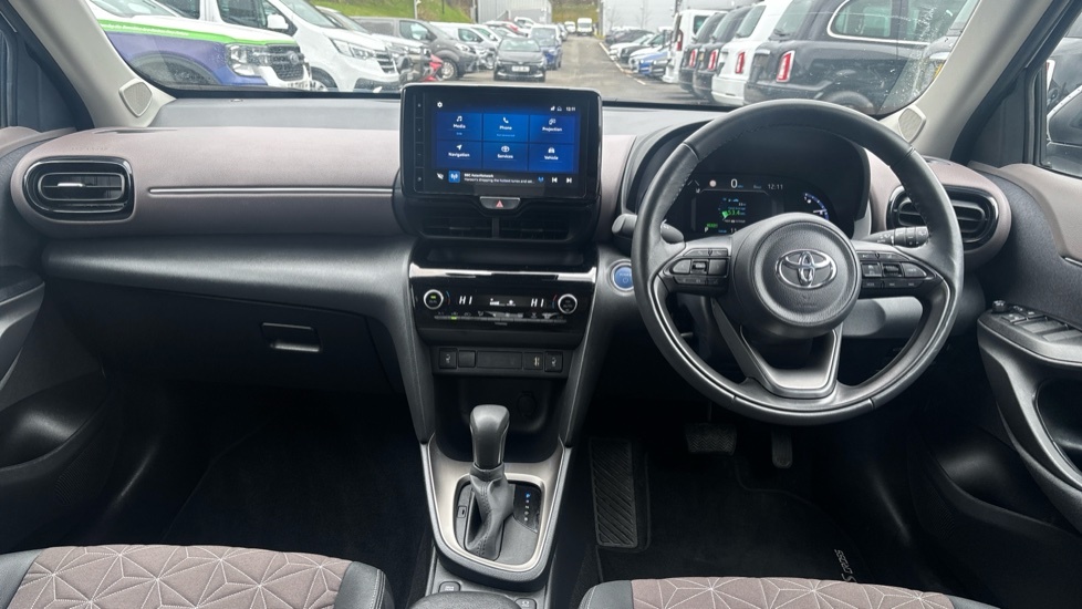 Toyota Yaris Cross Excel Silver #5