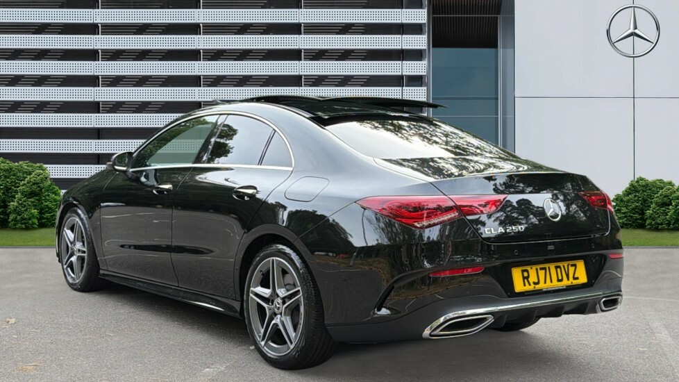 Mercedes-Benz CLA Class Amg Line Black #2