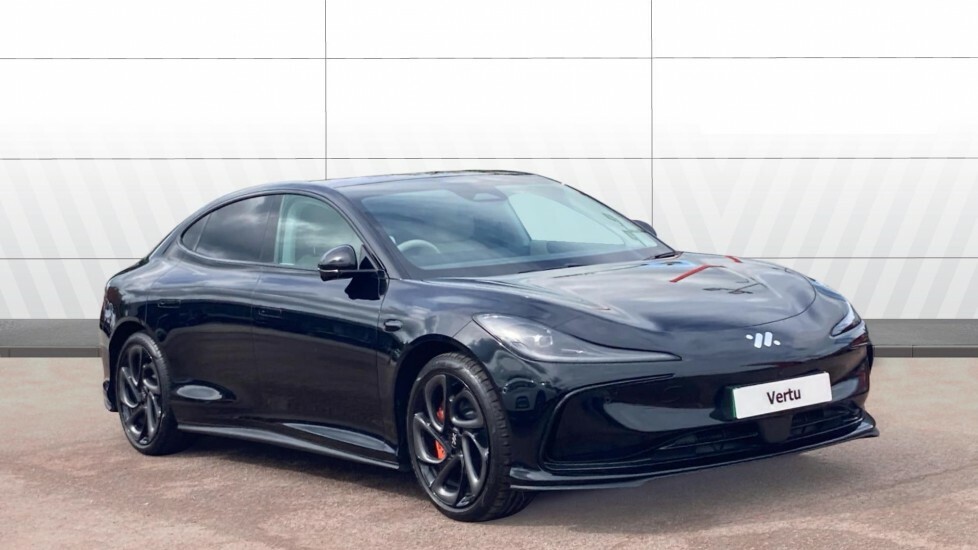 MG IM5 Performance Black
