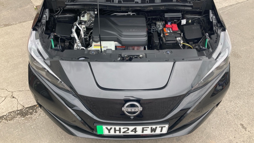 Nissan Leaf 39Kwh Shiro White #8