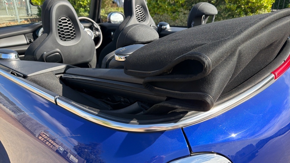 Mini Convertible 2019 1.5 Cooper Classic Convertible Man Grey #29
