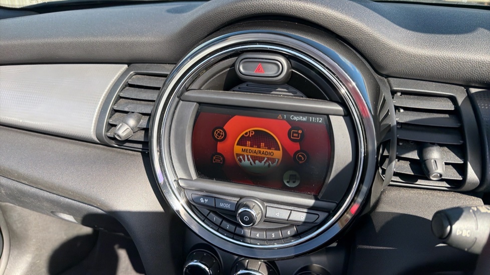 Mini Convertible 2019 1.5 Cooper Classic Convertible Man Grey #40