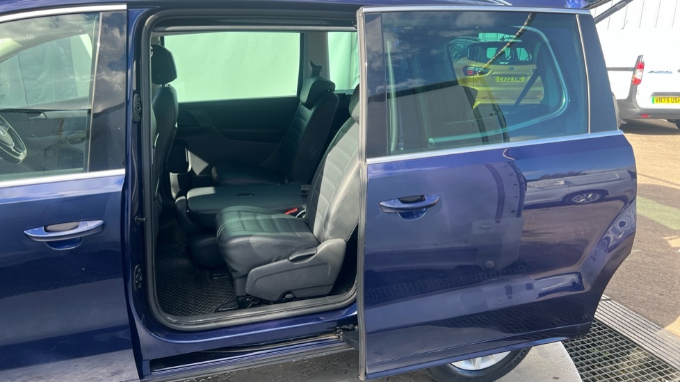 Volkswagen Sharan Tsi Se Nav Blue #32