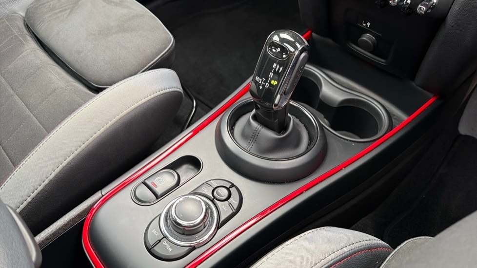 Mini Countryman 1.5 C Exclusive Black #10