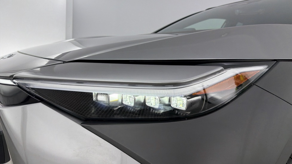 Toyota bZ4X Suv Black #20
