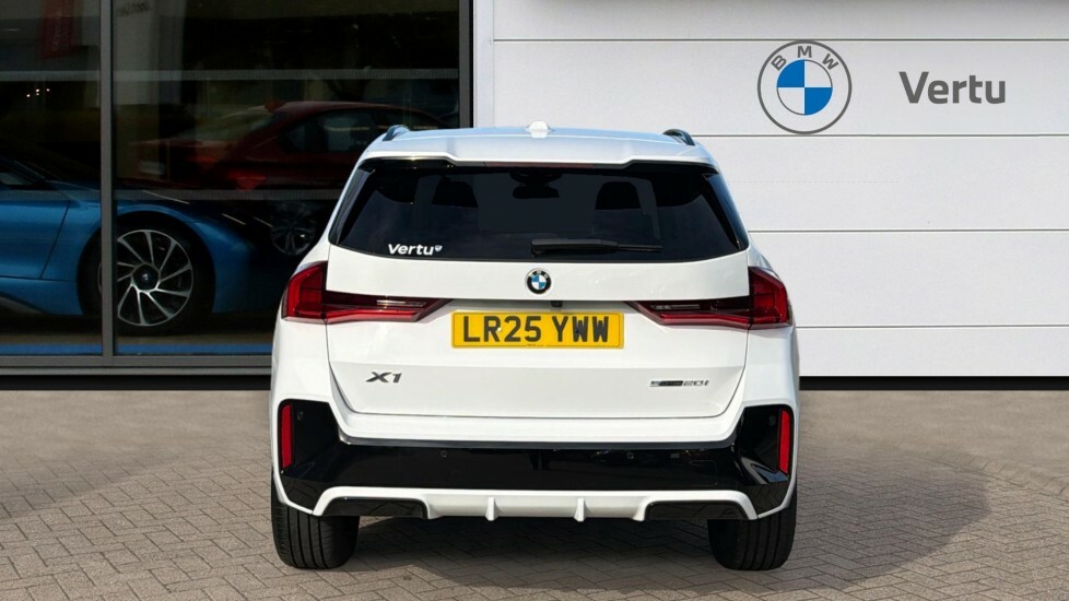 BMW X1 Xdrive 30E M Sport Step Black #15