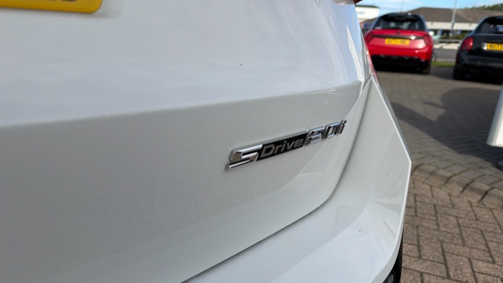 BMW X1 Xdrive 30E M Sport Step Black #31