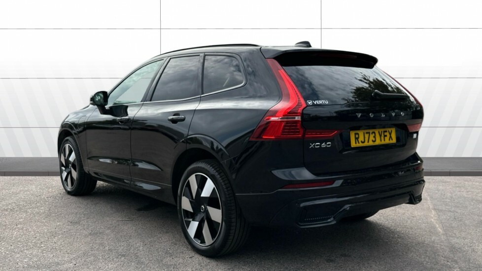 Volvo XC60 Plus White #2