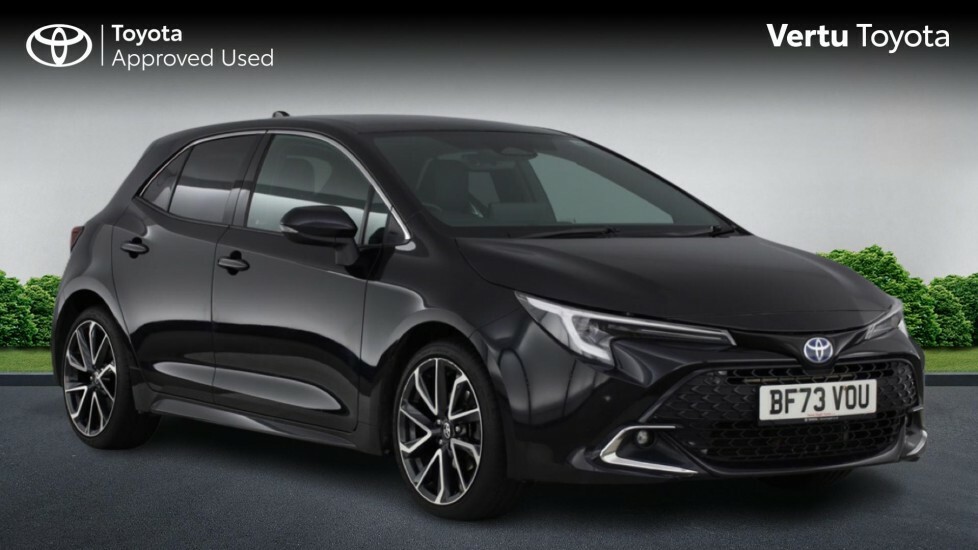 Toyota Corolla Excel Black