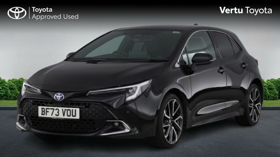 Toyota Corolla Excel Black #3
