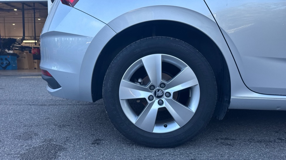 Skoda Scala Se Edition Silver #5