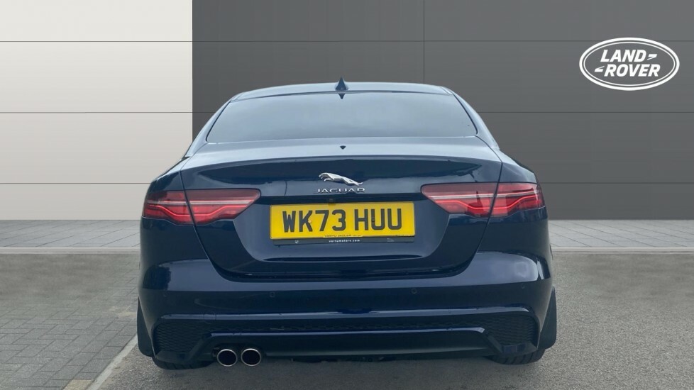 Jaguar XE R-dynamic Se Black Blue #6