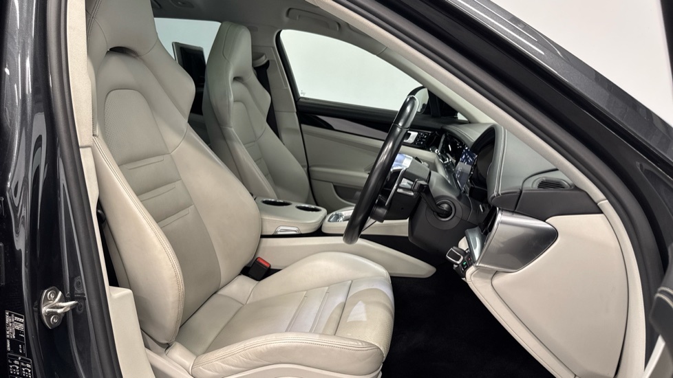 Porsche Panamera 2.9 V6 4 E-hybrid Pdk Black #27