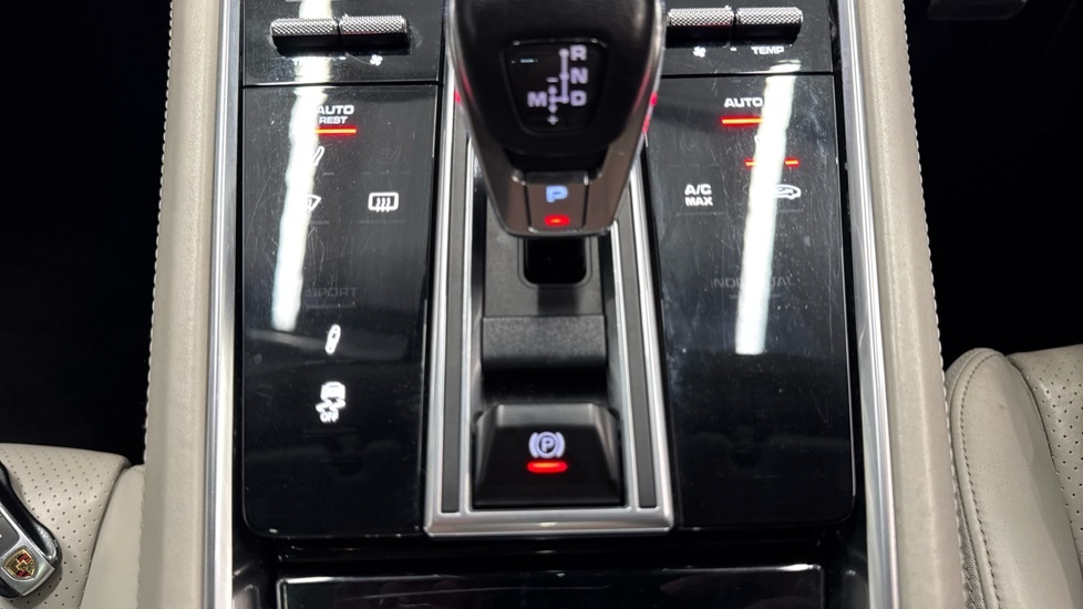 Porsche Panamera 2.9 V6 4 E-hybrid Pdk Black #35