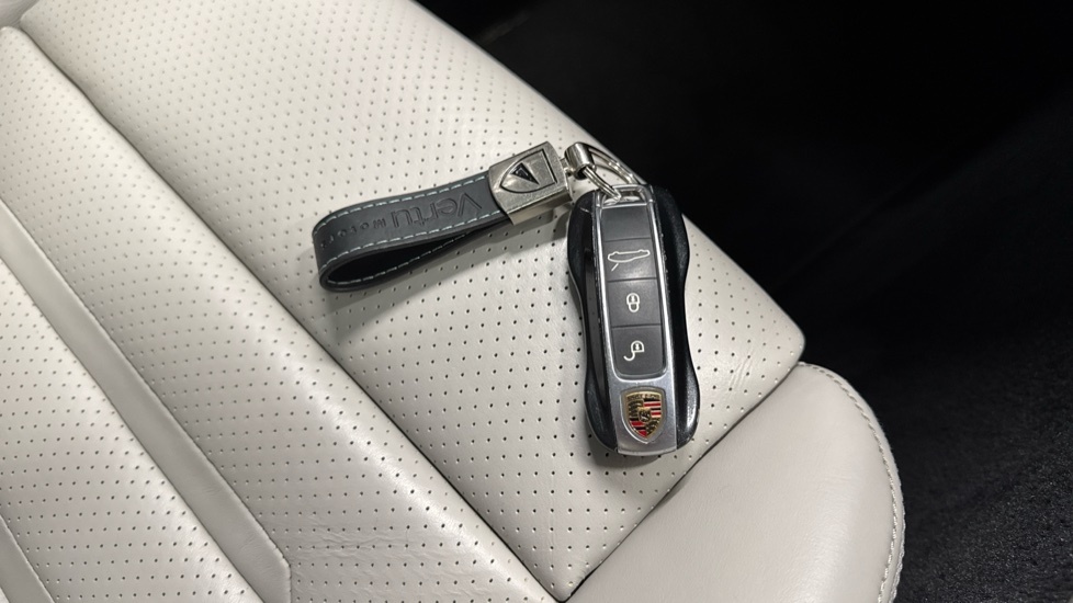 Porsche Panamera 2.9 V6 4 E-hybrid Pdk Black #20