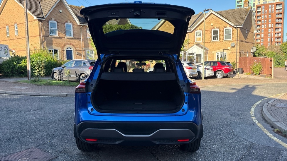 Nissan Qashqai Tekna Blue #4