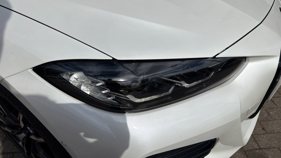 BMW 4 Series 420I M Sport Step 2024 White #23