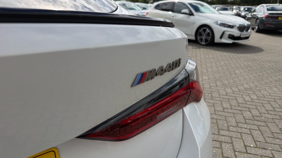 BMW 4 Series 420I M Sport Step 2024 White #30