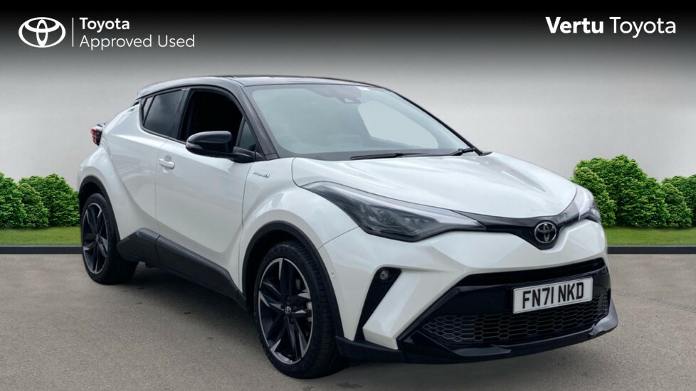 Toyota C-Hr Gr Sport White