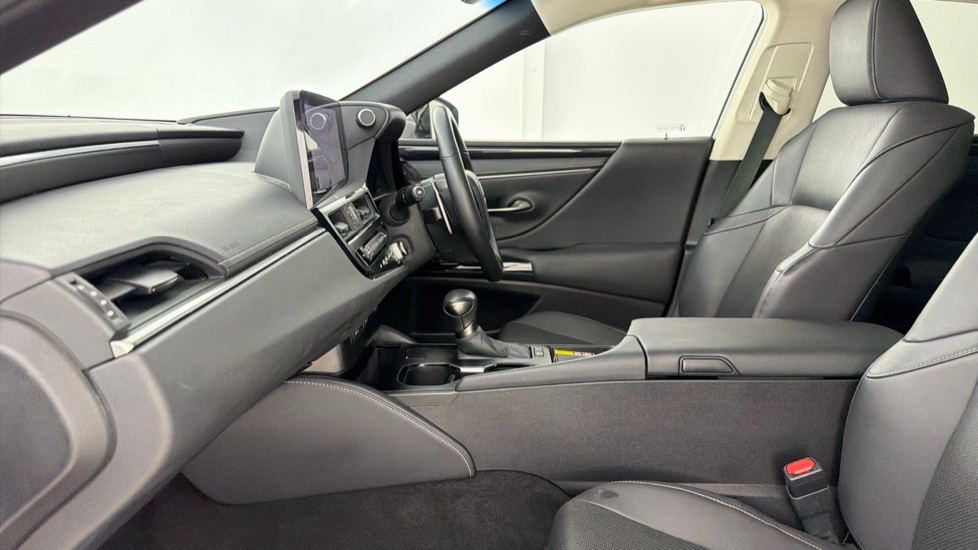 Lexus ES Saloon Silver #6