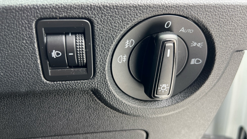 Volkswagen T-Cross Se Tsi Silver #37