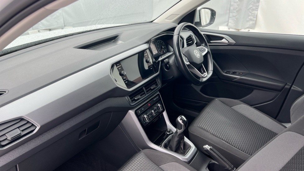 Volkswagen T-Cross Se Tsi Silver #9