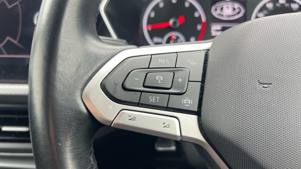 Volkswagen T-Cross Se Tsi Silver #33
