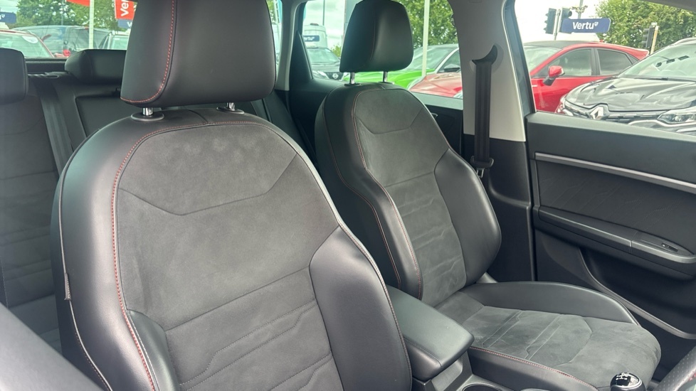 Seat Ateca 2.0 Tsi Xperience Lux Suv Dsg 4Drive Eu Red #27