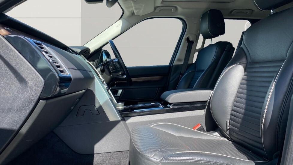Land Rover Discovery Hse Grey #3