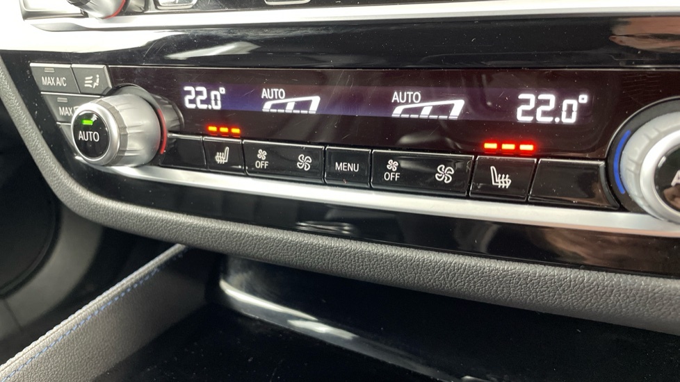 BMW 5 Series 520D M Sport Black #73