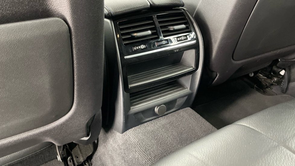 BMW 5 Series 520D M Sport Black #35