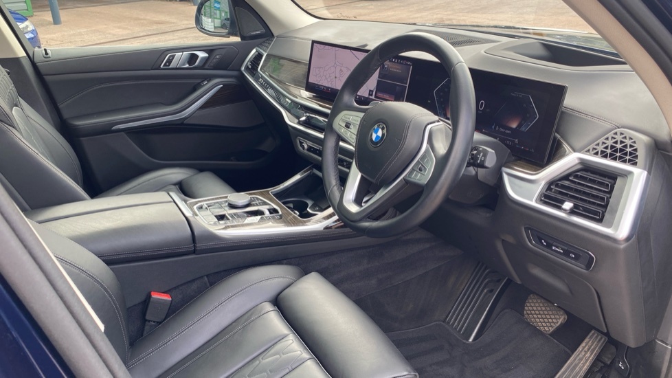 BMW X7 Excellence Blue #6