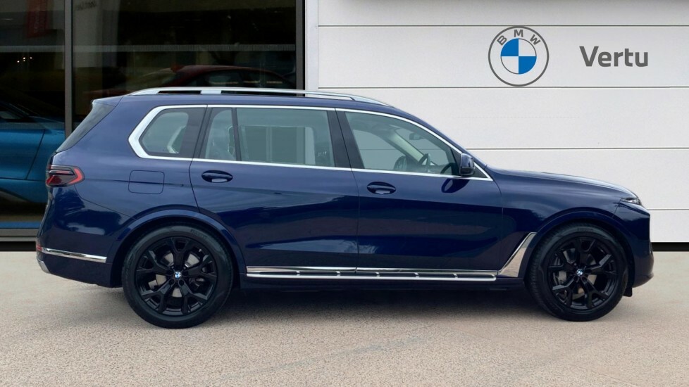 BMW X7 Excellence Blue #3