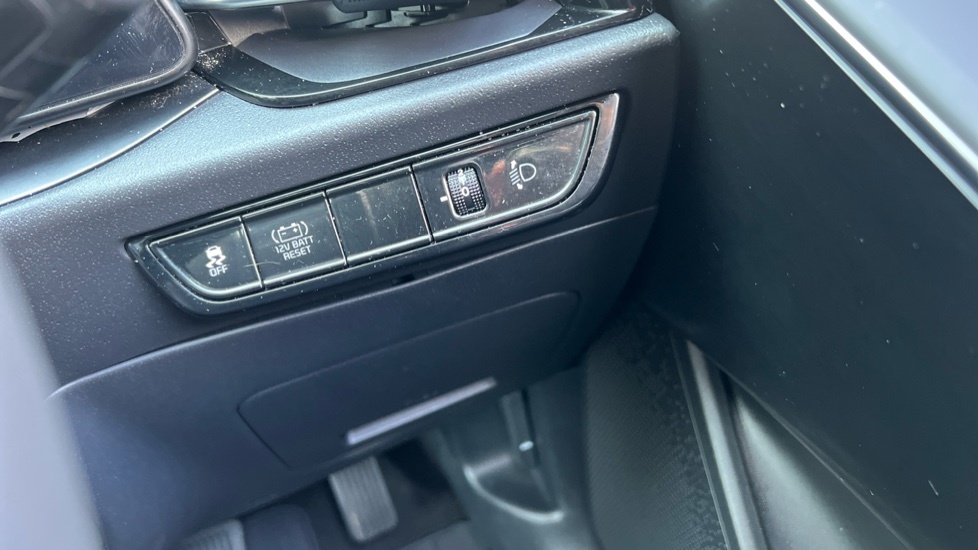 Kia Niro 1.6 Gdi Hybrid 2 Dct Grey #26