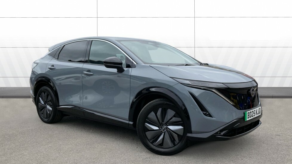 Nissan Ariya Advance Grey