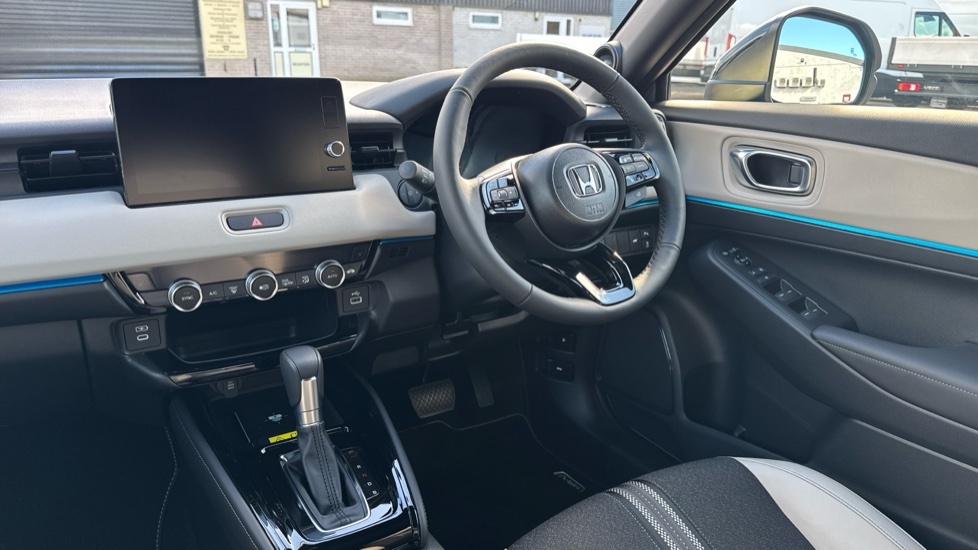 Honda Hr-V Advance Style Plus Grey #2