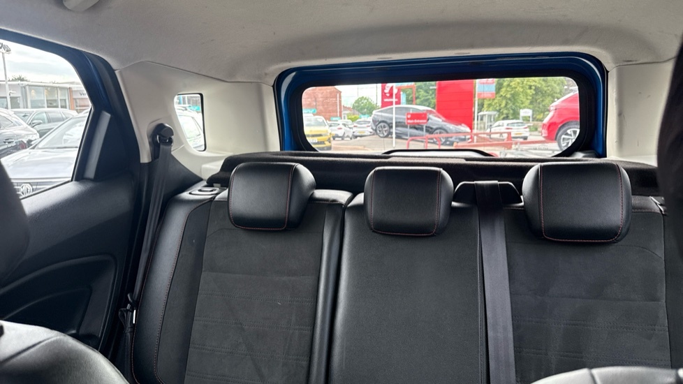 Ford Ecosport Titanium1.0 In Solar Silver With 6K Silver #15