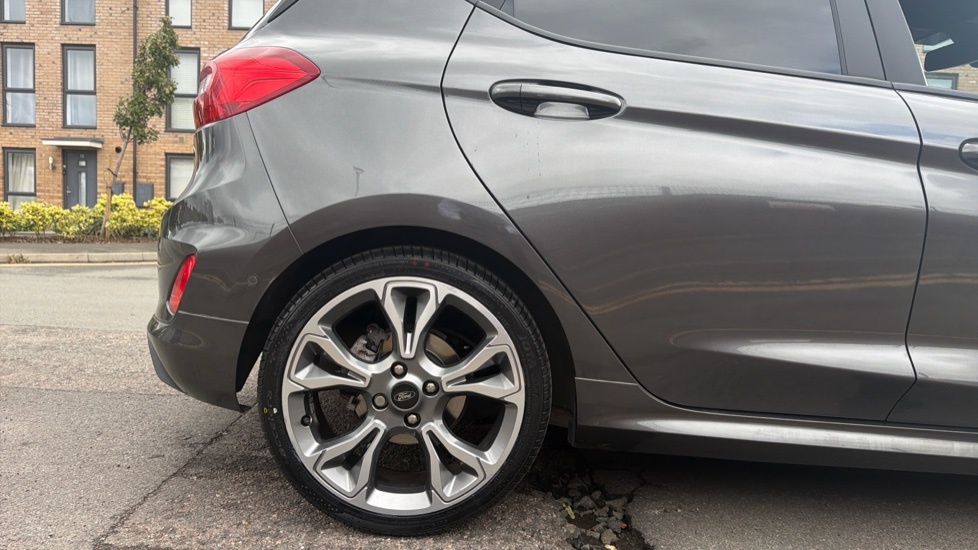 Ford Fiesta 1.0 Ecoboost 95 Trend Black #7