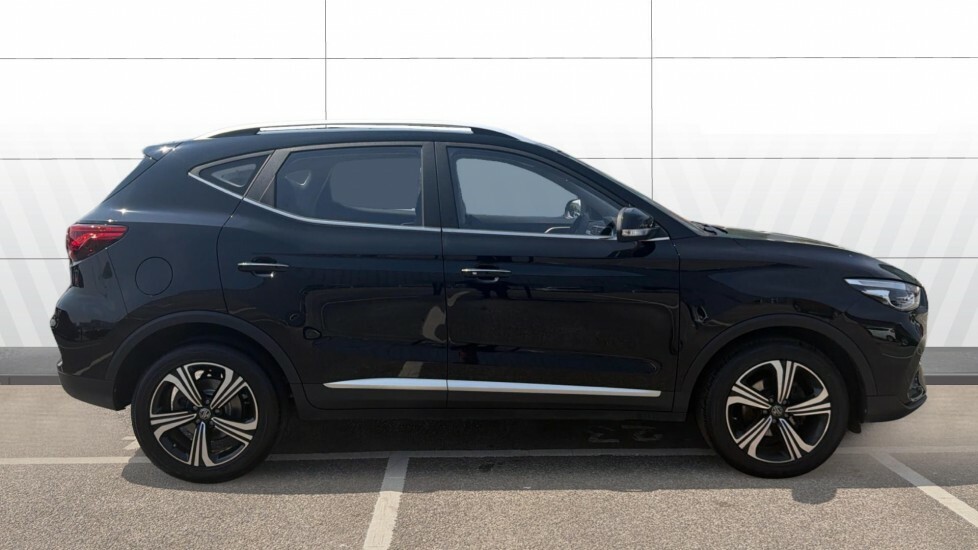 MG ZS Excite Black #4