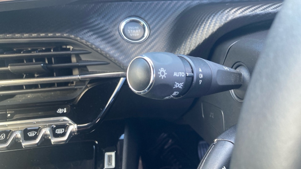 Peugeot 208 1.2 Puretech Allure Premium Plus Hatchback Pe Black #26