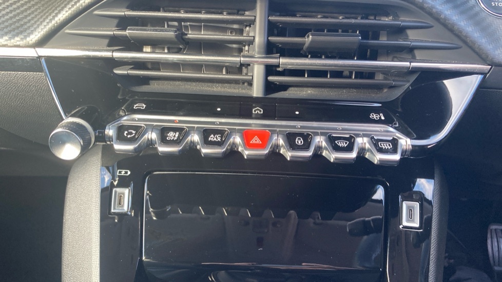 Peugeot 208 1.2 Puretech Allure Premium Plus Hatchback Pe Black #28