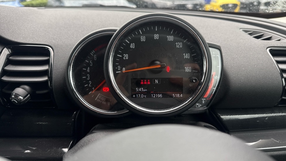 Mini Clubman Cooper Exclusive White #18