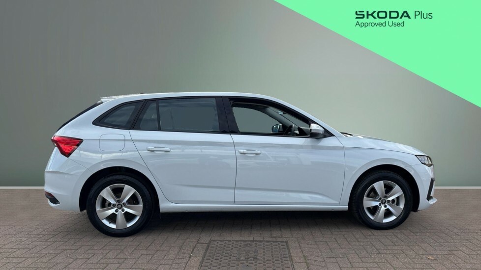 Skoda Scala Se Edition White #4