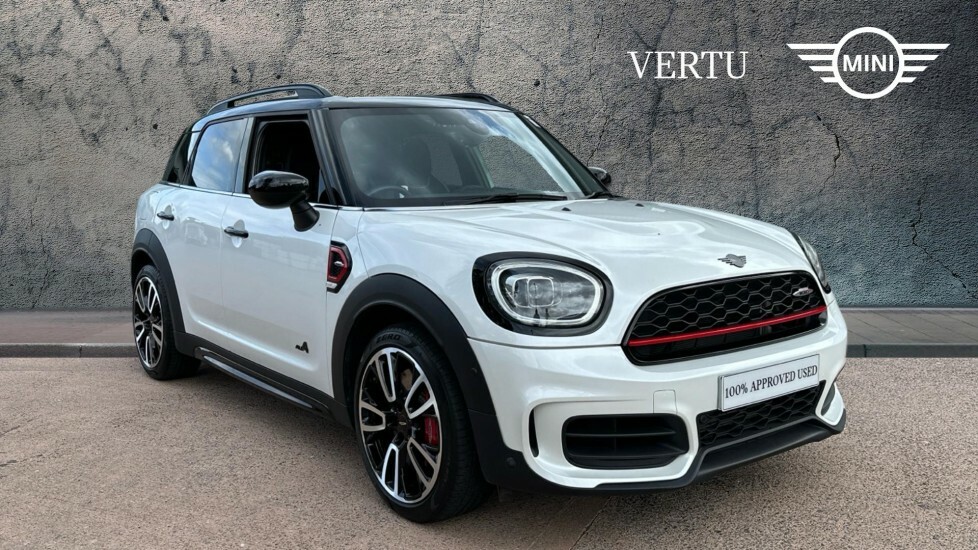 Mini Countryman John Cooper Works White