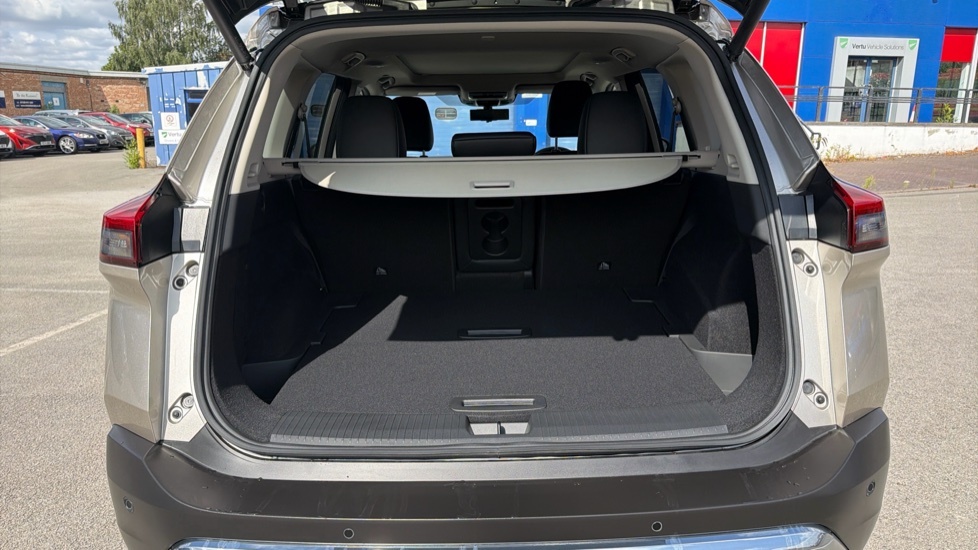Nissan X-Trail Tekna Silver #4