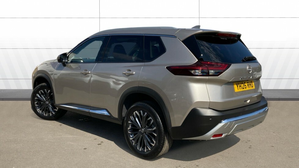 Nissan X-Trail Tekna Silver #2