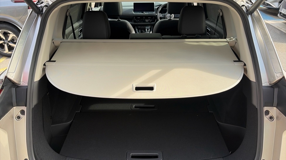 Nissan X-Trail Tekna Blue #25