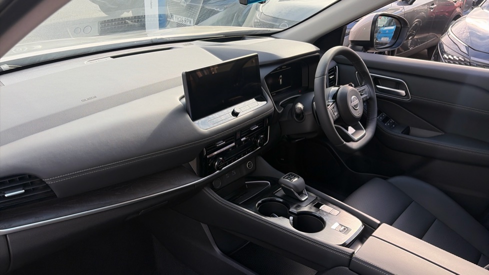 Nissan X-Trail Tekna Blue #9