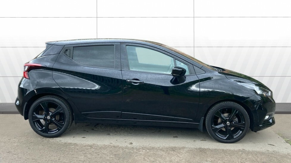 Nissan Micra N-sport Black #5