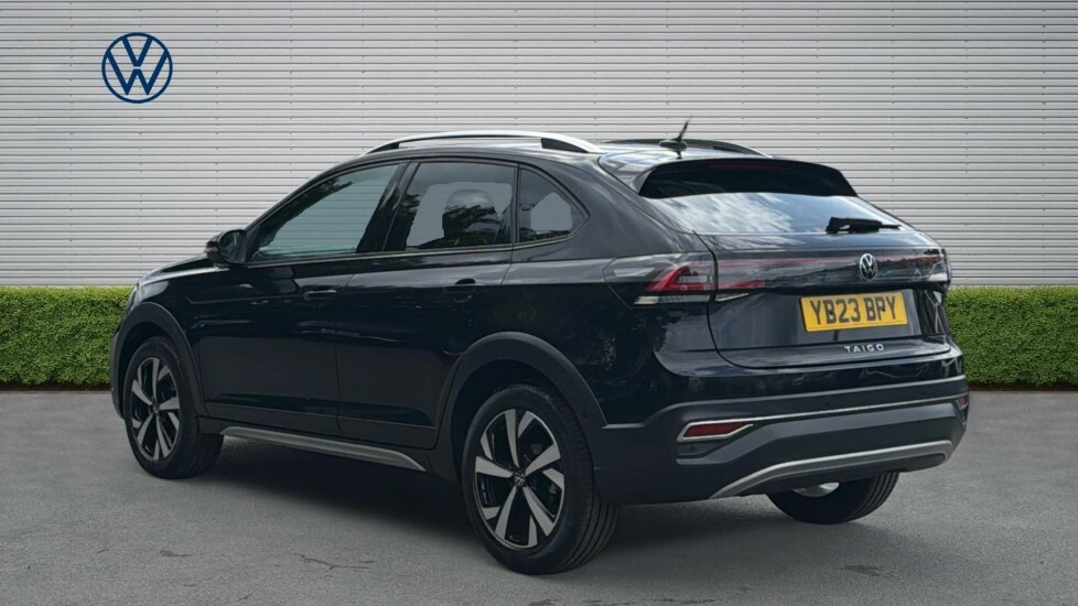 Volkswagen Taigo Style Black #3